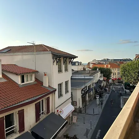 Superbe Plein Centre De Lägenhet *